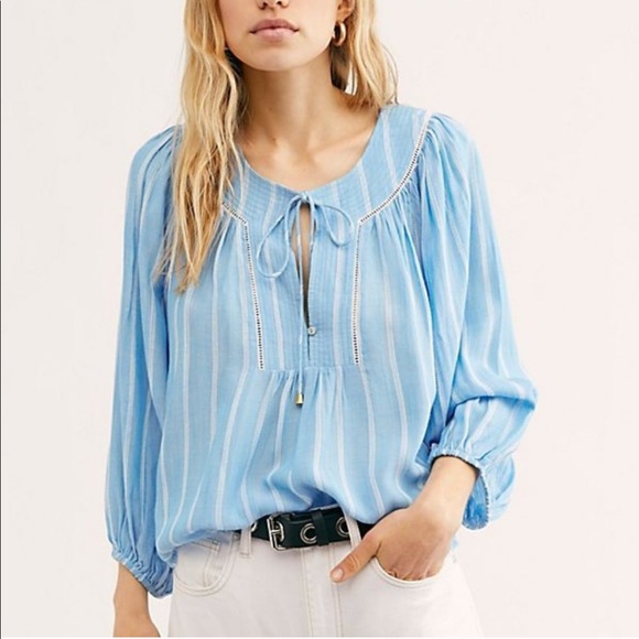 Free People Tops - 1 day sale! Free People top 🌻